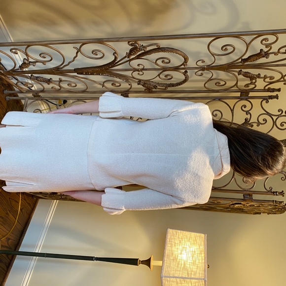 Jennifer Roberts suit size 4 - Picture 2 of 3